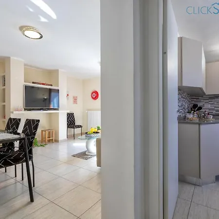 Clicksardegna Brionis Sea View, 7 Bedrooms, 5 Bathrooms And 3 Kitchens * 阿尔盖罗