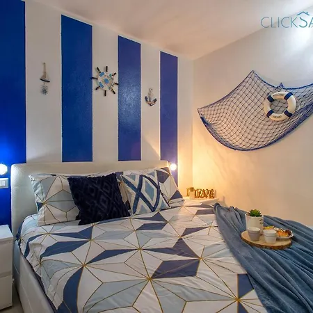 别墅 Clicksardegna Brionis Sea View, 7 Bedrooms, 5 Bathrooms And 3 Kitchens 阿尔盖罗